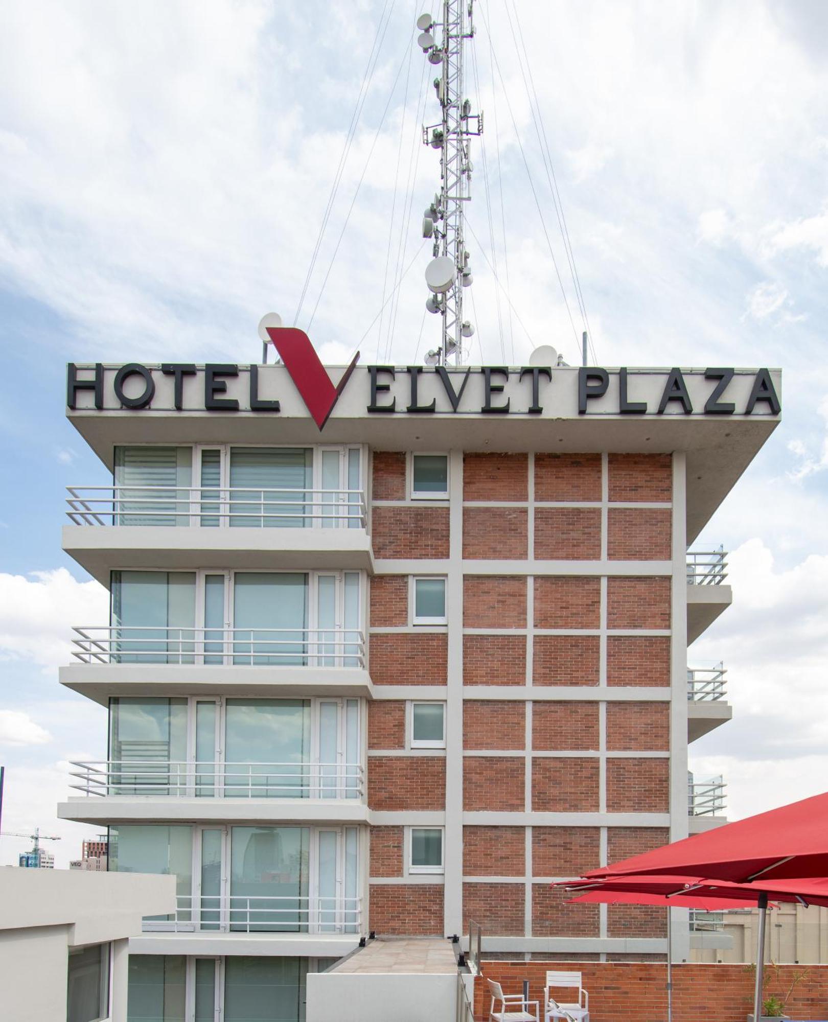 Hotel Velvet Plaza Guadalajara Exterior foto